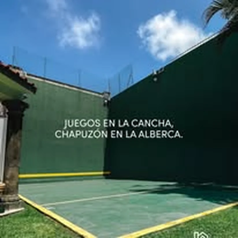 Acceso arbolado a La Ceiba en Jiutepec